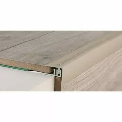 BAUHAUS LOGOCLIC Treppenkantenprofil 229 Edelstahl Matt, 1 M X 27,7 Mm X 27 Mm, Montageart: Schrauben