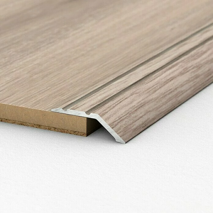 BAUHAUS LOGOCLIC Abschlussprofil 146 Eiche Grau, 0,9 M X 32 Mm 1 BAUHAUS LOGOCLIC Abschlussprofil 146 Eiche Grau, 0,9 M X 32 Mm