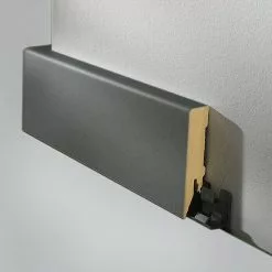 BAUHAUS LOGOCLIC Sockelleiste Anthrazit 2,6 M X 80 Mm X 18 Mm, Gerade