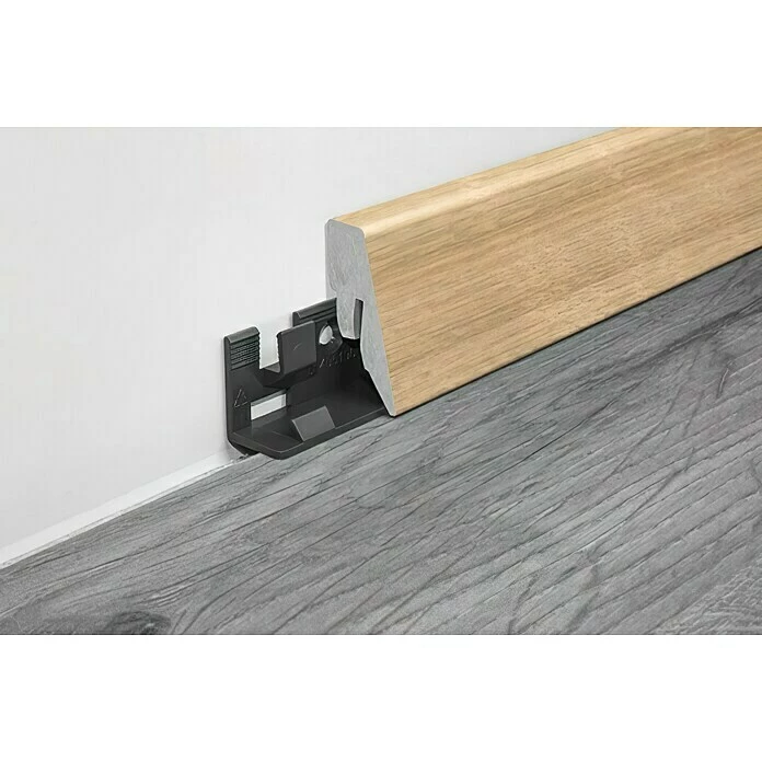 BAUHAUS LOGOCLIC Sockelleiste K40 C Eiche Mira 2,6 M X 19 Mm X 40 Mm, Gerade 1 BAUHAUS LOGOCLIC Sockelleiste K40 C Eiche Mira 2,6 M X 19 Mm X 40 Mm, Gerade